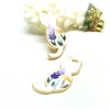Pendentifs Chats émaillés 30mm Blanc  base doré