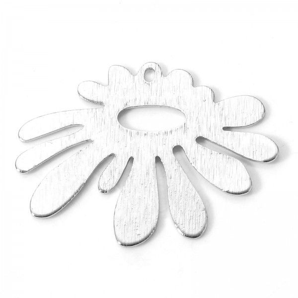 Pendentif  forme géométrique Fleur 30m en Cuivre strié finition Platinum  pour création de bijoux raffinés