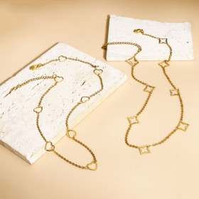 Collier avec Etoile dans losange 42.5 cm maille 2mm en Acier Inoxydable 304 finition Doré