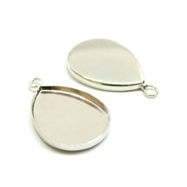 Supports de pendentif Goutte Qualité 18 par 25 mm laiton coloris Argent Platine