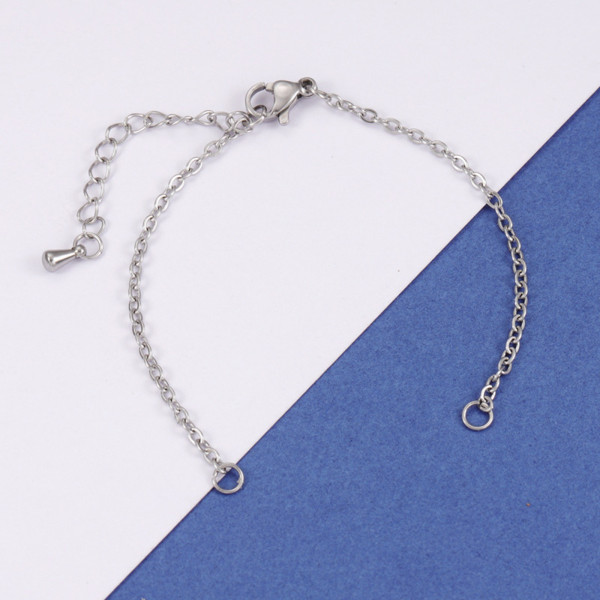 Bracelet ajustable avec chaine d'extension 14cm maille 2mm en Acier Inoxydable 304 coloris Argent Platine Rhodié