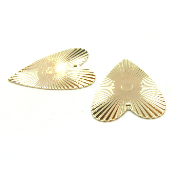 Pendentifs Coeur Striés 30mm, Cuivre finition Doré à l' or fin 18K, pour création de bijoux raffinés