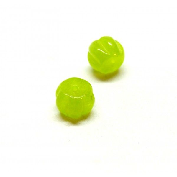 perles Forme POTIRON 6 par 8mm Calcédoine teintée Vert Pep's