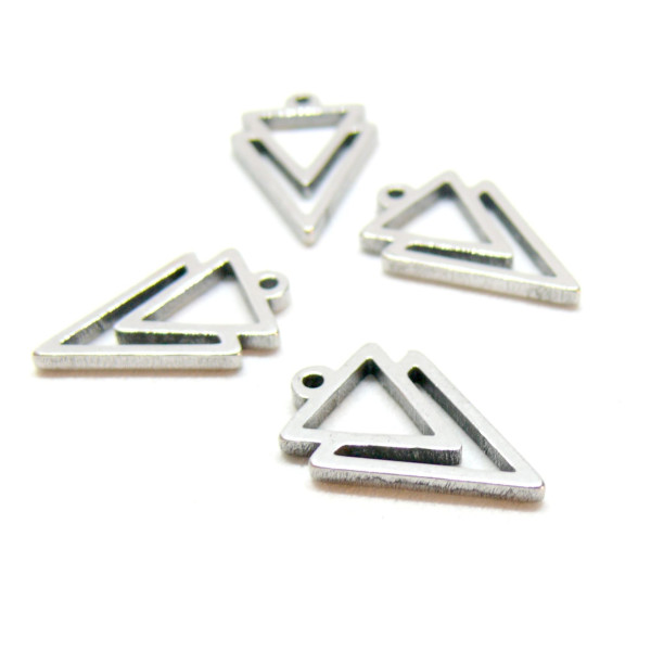 Pendentifs Double Triangle 17mm – Acier Inoxydable 304 Finition Argentée