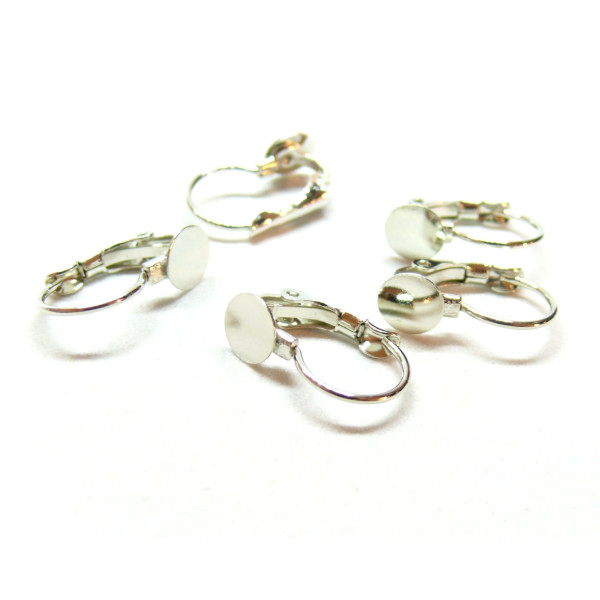 Boucles d'oreille dormeuses SIMPLE plateau 6mm Laiton coloris Argent VIF