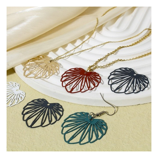 Estampes Pendentifs Feuille 35mm métal finition Doré