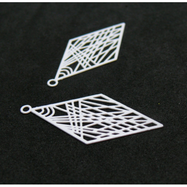 Estampes Pendentifs Losange Art déco 33mm – Métal Finition Blanc