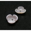 Perles intercalaire 3D forme Fleur Nacre sculptée 10mm en Nacre naturelle finition Rose Pale