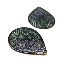 Estampes Pendentifs Goutte 29mm métal finition Noir