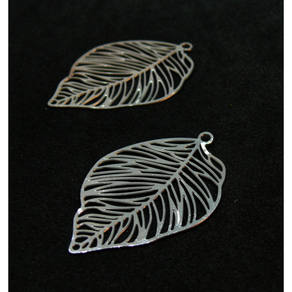 Estampes, pendentifs, connecteurs forme Feuille 37mm en Acier Inoxydable 304 finition Argenté