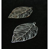 Estampes, pendentifs, connecteurs forme Feuille 37mm en Acier Inoxydable 304 finition Argenté