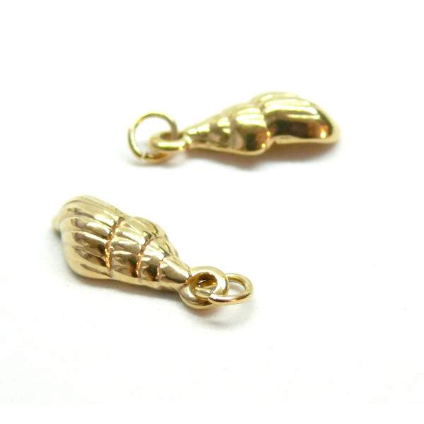 Pendentifs avec anneau Coquillage 18mm en Acier Inoxydable 304 finition Doré